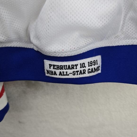 Mitchell & Ness 1991 NBA All-Star Game Charlotte Jacket Mens XL White Basketball - Picture 12 of 16
